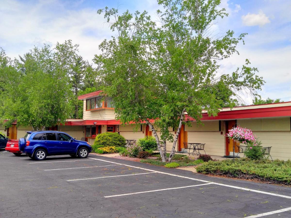 The Usonian Inn Llcスプリング・グリーン エクステリア 写真