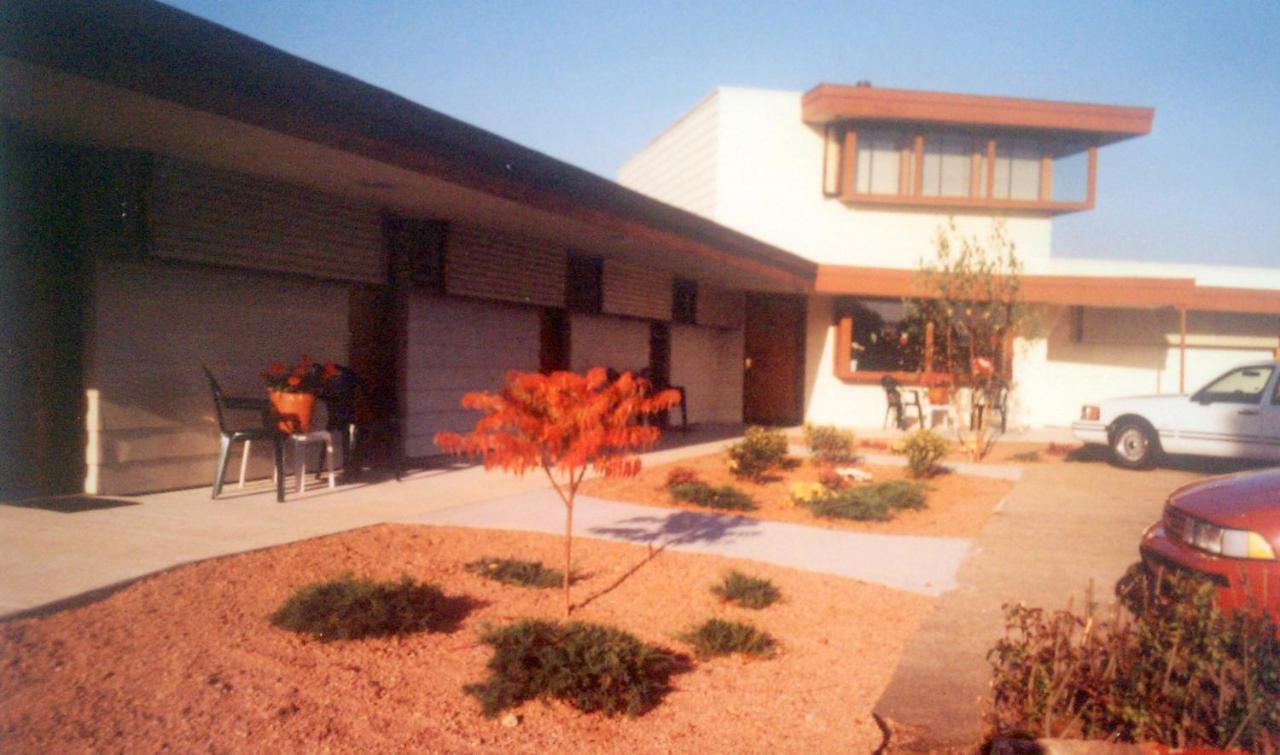 The Usonian Inn Llcスプリング・グリーン エクステリア 写真